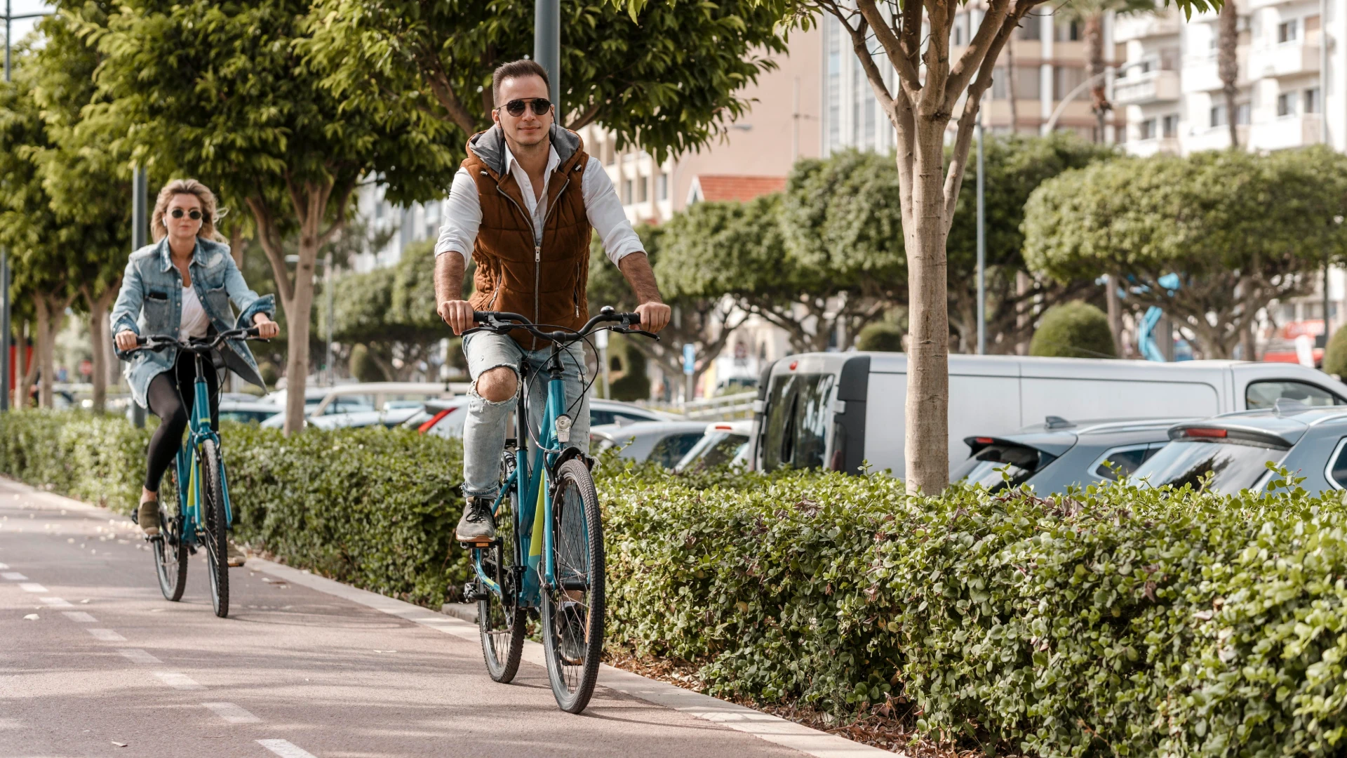 5 e-bike routes to make you fall in love with Malaga